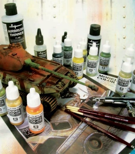 Vallejo Spray English Uniform 400ml 28008